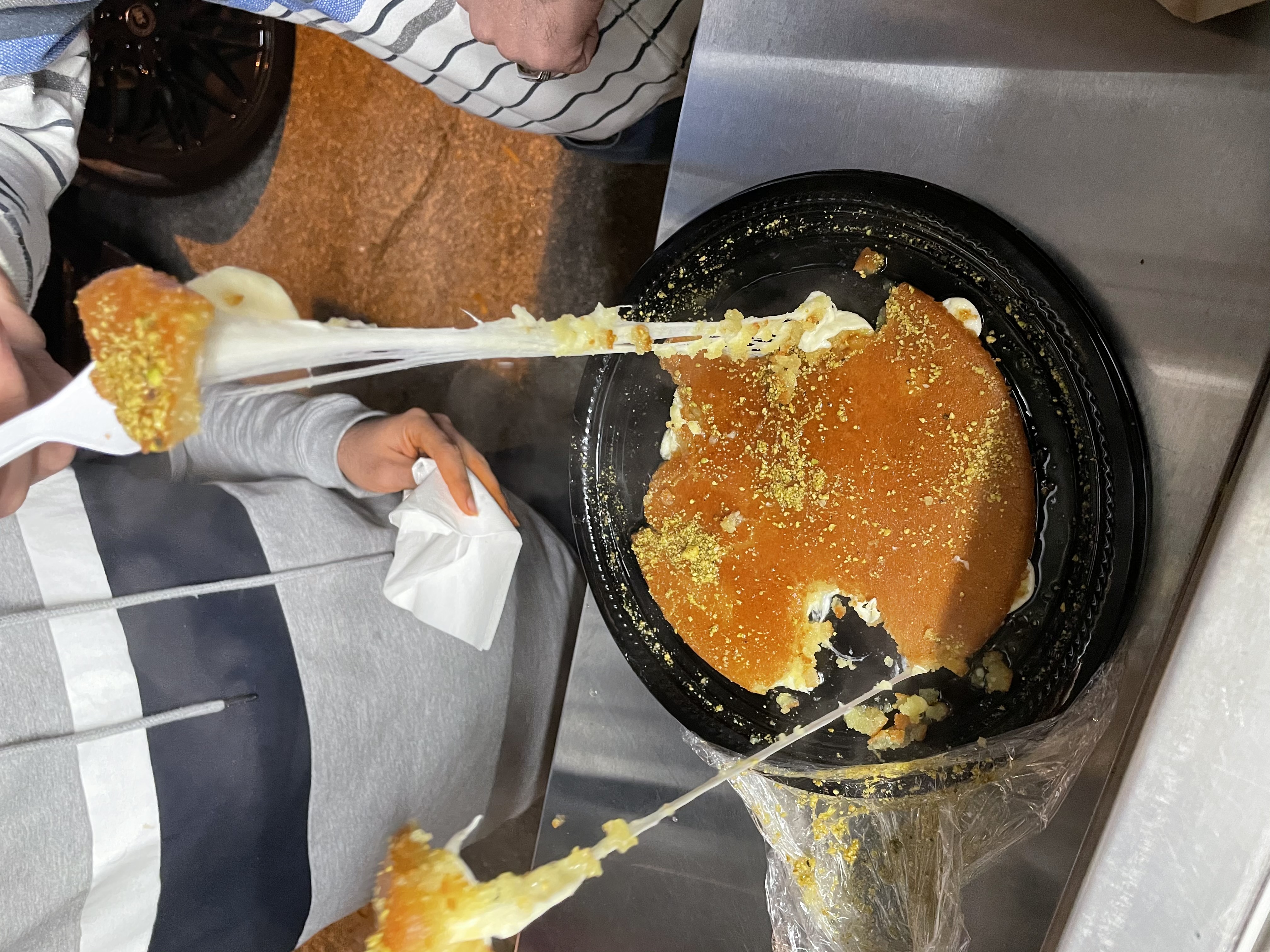 Kunafa with stretchy cheese